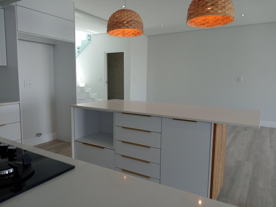 4 Bedroom Property for Sale in Sandown Western Cape